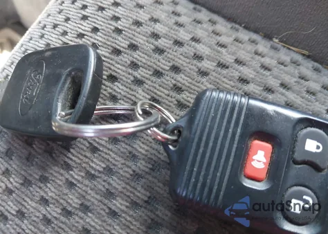 2002 Ford F-150 Lariat/Xl/Xlt from USA, damaged, VIN 1FTRX18LX2NB69519